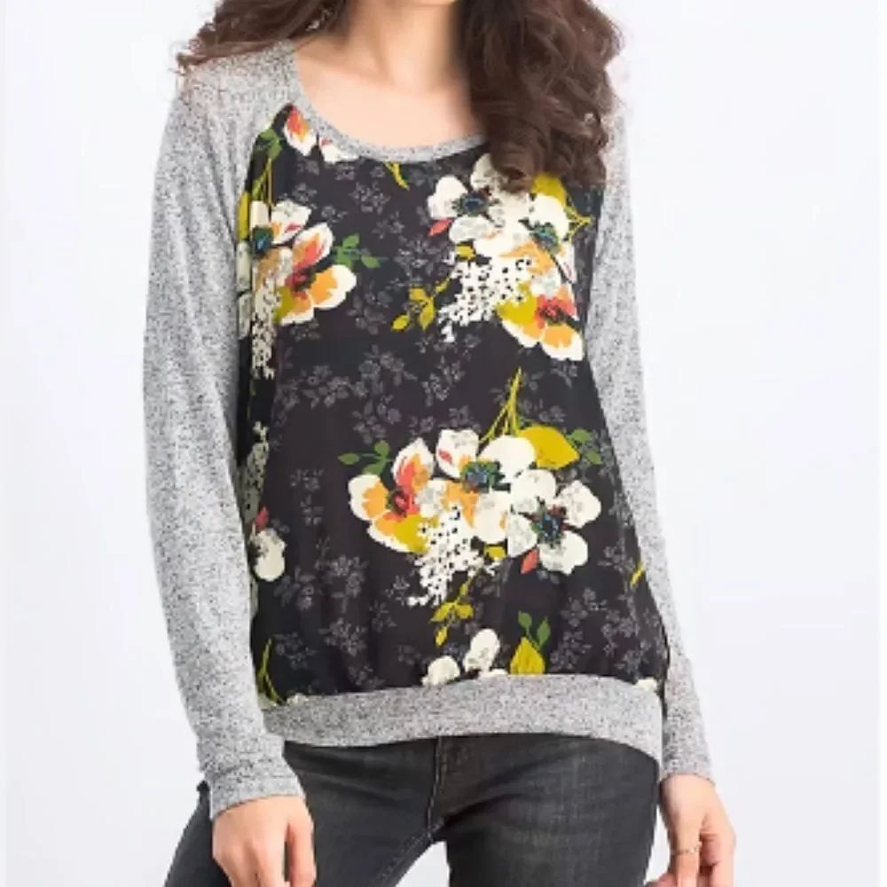 KutâFrom The Kloth Floral Blouse Long Sleeve Womenâs XSâPetite